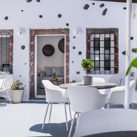 Radiant Santorini Aparthotel Mesaria Exterior photo