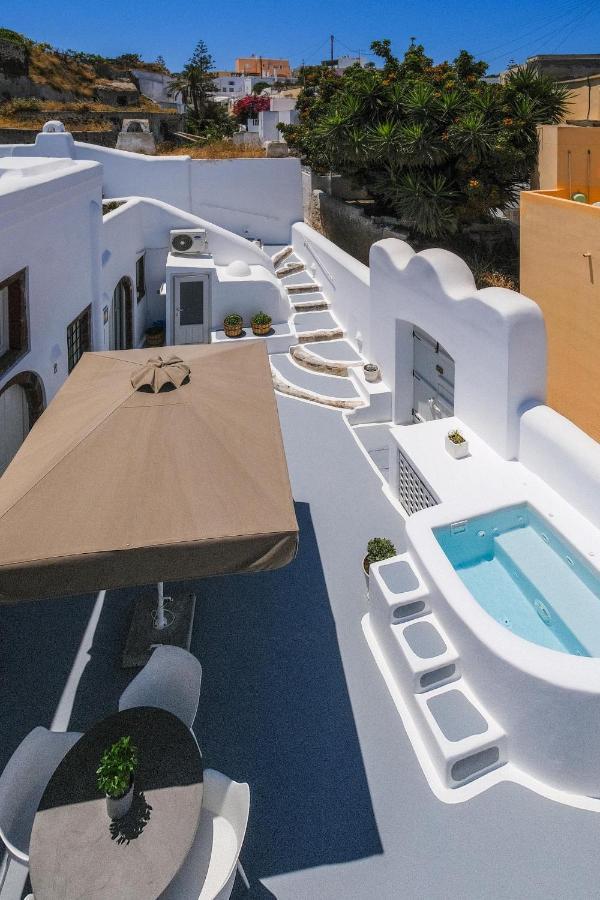 Radiant Santorini Aparthotel Mesaria Exterior photo