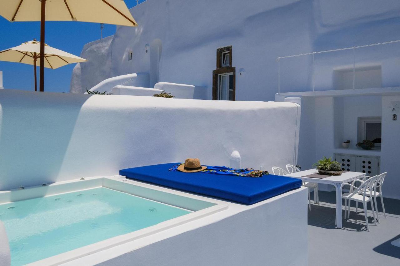 Radiant Santorini Aparthotel Mesaria Exterior photo