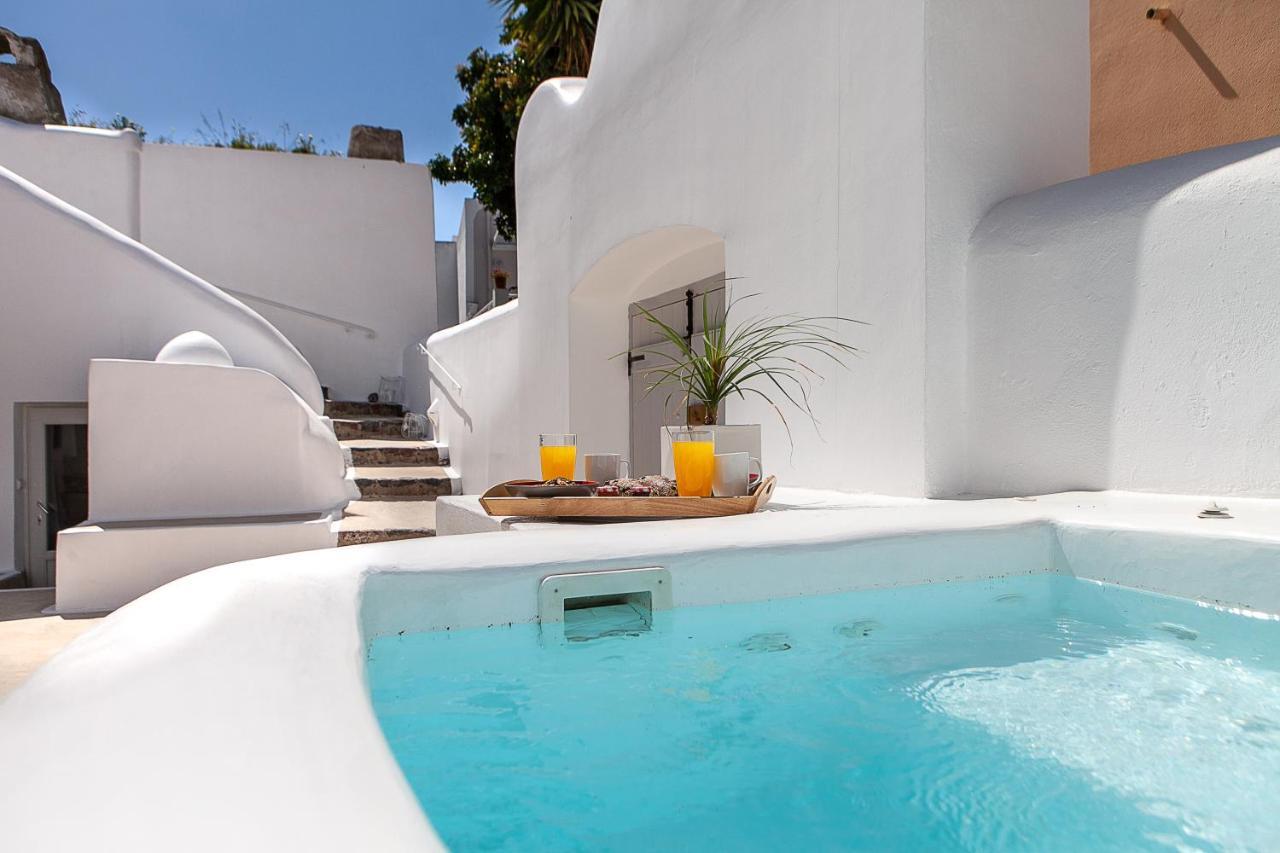 Radiant Santorini Aparthotel Mesaria Exterior photo