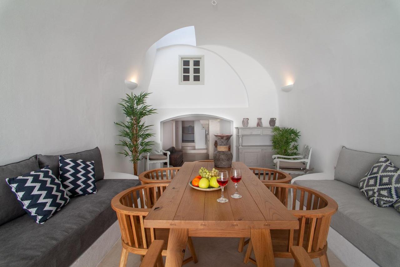 Radiant Santorini Aparthotel Mesaria Exterior photo